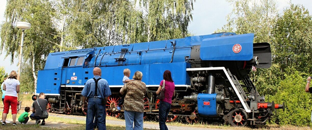 13. 4. 2013 - Zpřístupnění železničního depozitáře Národního technického muzea v Chomutově